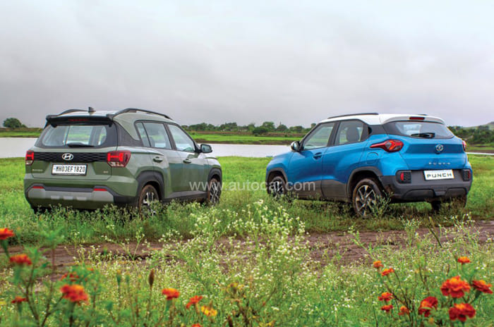 Hyundai Exter vs Tata Punch comparison: Lightweight champs 